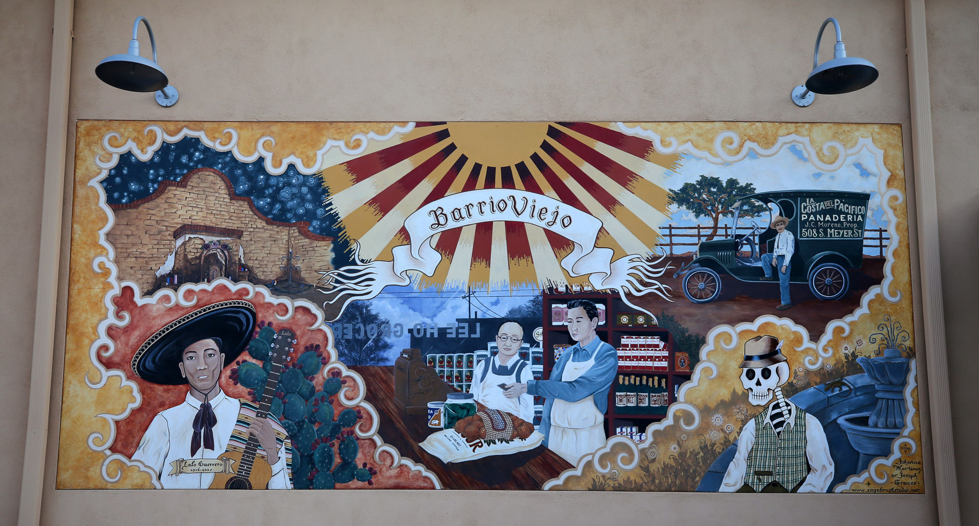 Johanna Martinez mural, Barrio Viejo